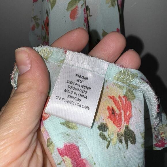 Almost Famous High Low Floral Spaghetti Strap Woman’s Top Size S Mint Green - Picture 5 of 6